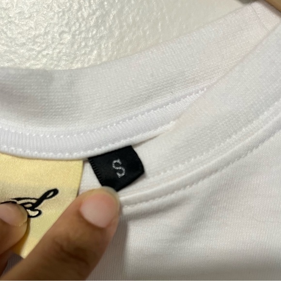 Tweed White Logo T-Shirt - Size Small - Picture 4 of 11